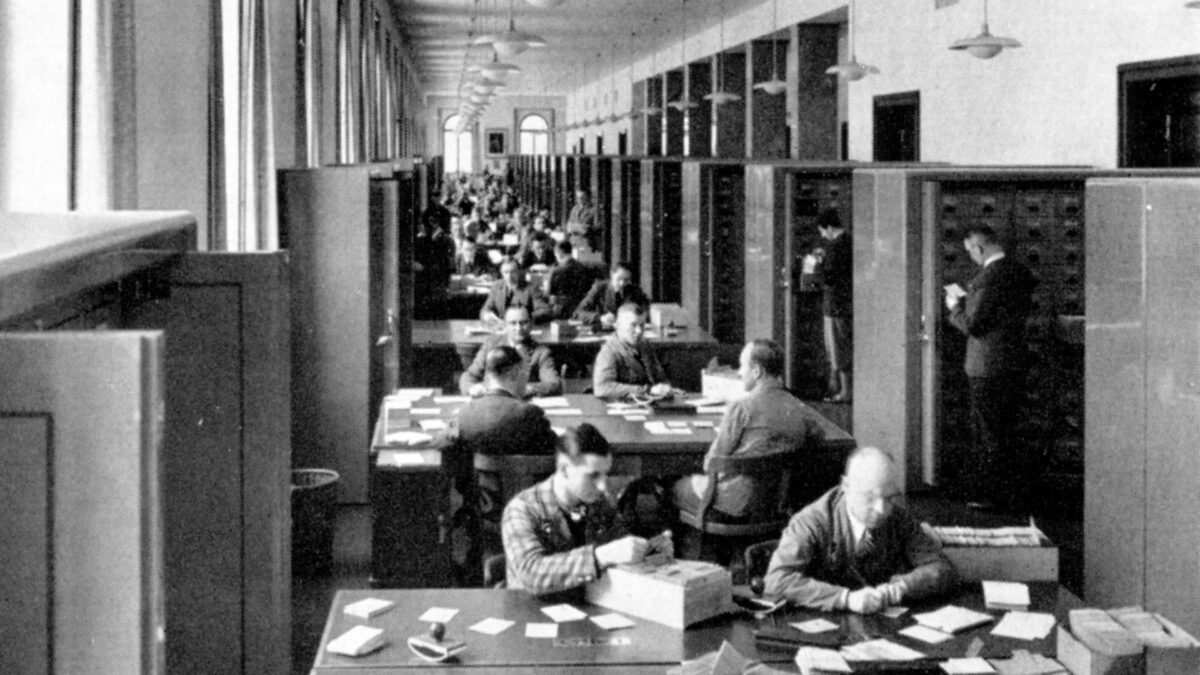 Iris Lauterbach über die Auslagerung und Auffindung der NSDAP-Kartei vor 75 Jahren